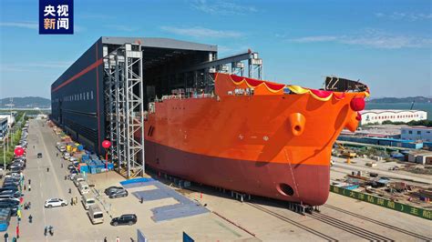 第二代“中国江南”型：70000吨巴拿马型散货船 - 江南造船（集团）有限责任公司