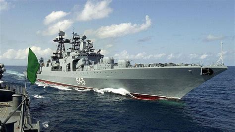 俄罗斯与伊朗海上联合演习打响 两国军舰在阿曼湾开火_凤凰网