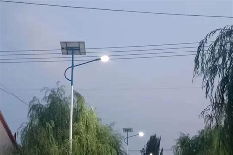 市政乡镇工程道路亮化太阳能路灯|案例中心 - 冠领照明