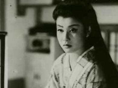 1987年，日本顶级歌姬美空云雀生前最后一次演出，经典！
