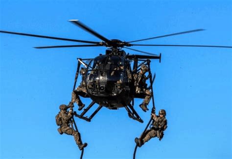 【小鹰 KH50003】1/35 AH-6J小鸟武装直升机官方素组图更新_静态模型爱好者--致力于打造最全的模型评测网站