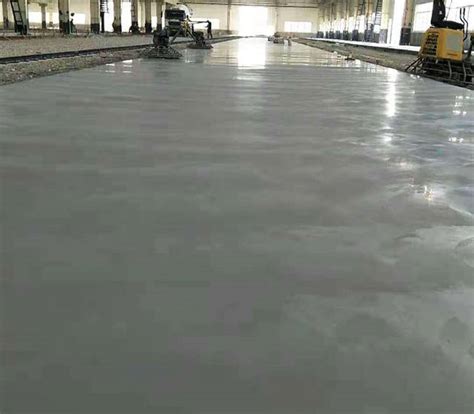 金刚砂耐磨地面的常规做法-江门市耐美地坪工程有限公司