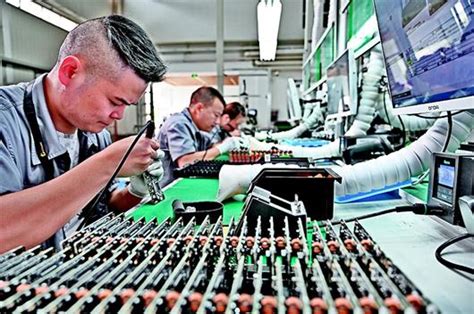 上半年湖南省电子信息制造业增速达28.1%-潇湘眼
