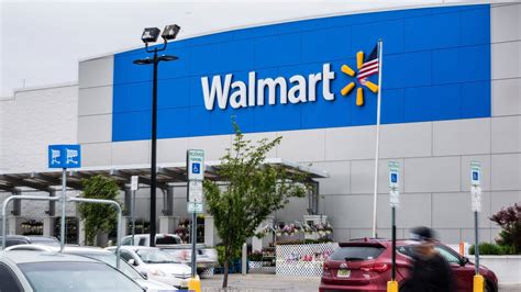 Walmart is creating its own version of an online shopping mall and ...